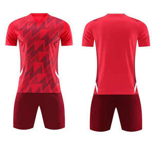 Uniformes de football en polyester unisexe de haute qualité Ensembles de maillots d'été avec logo personnalisé Équipes de jeunes Coupe automatisée Date - Product Image 2