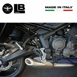 Adesivi Protettivi 3D per Soglia Porta Moto Compatibili con Triumph Tiger 660 e 800 Sport - Product Image 4