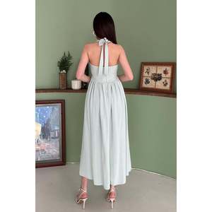 Vestido de Lino con Cuello Halter Color Menta - Menta - Product Image 5