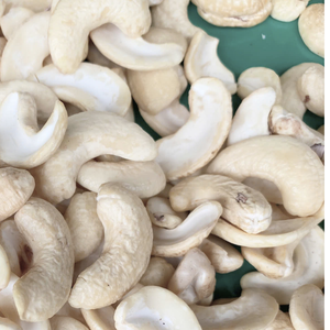 เม็ดมะม่วงหิมพานต์แบบเม็ดมะม่วงหิมพานต์จากเวียดนามเม็ดมะม่วงหิมพานต์แบบเวียดนามเม็ดมะม่วงหิมพานต์เกรด Ww320 - Product Image 1