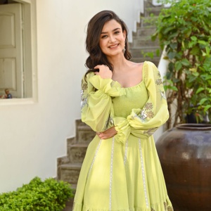 Vestido bohemio de manga larga con volantes para mujer, traje largo con estampado de diseñador, cuello cuadrado - Product Image 5