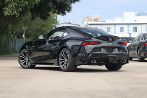 Coupé Deportivo de Lujo Usado, 2024, 2.5-3.0L Turbo Gasolina, Automático, Asientos de Cuero, Volante a la Izquierda, Impecable, Suministrado por Alemania, con Techo Solar - Product Image 4