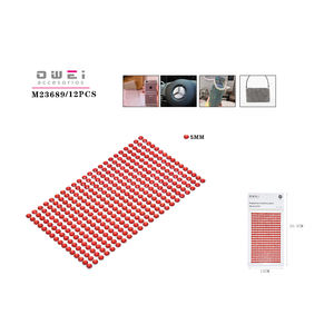 Pegatina de diamante decorativa roja pequeña - Product Image 1