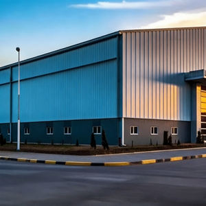 Structure en acier robuste à portique pour usine de fabrication métallique avec rail de pont roulant - Product Image 2