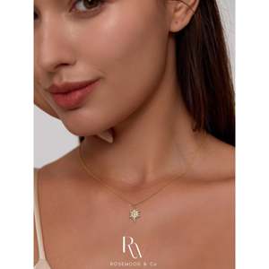 จี้พระอาทิตย์ประดับเพชรเคลือบทองคำแท้ ดีไซน์ทันสมัย ไม่หมอง สร้อยคอรูปพระอาทิตย์พร้อมจี้รูปดาวประจำราศี - Product Image 3