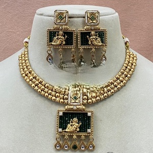 Best Quality Designer Gold Finish Kundan <b>Necklace</b> <b>Set</b> With <b>Earrings</b> For Wedding Party Wear Collection For Women - Product Image 1