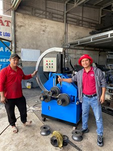 Hydraulic Stainless Steel Semi-Automatic <b>Pipe</b> Bender with Motor Gear & Engine High Productivity 5mm Capacity 180 Bending Angle - Product Image 4