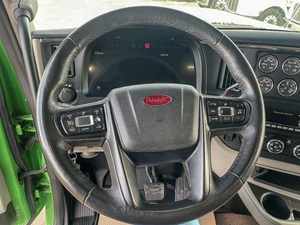 Camion semi-remorque 589 Sleeper d'occasion 2025 – 510 CV, Prêt à l'exportation mondiale, Performances optimales - Product Image 2