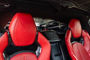 CHEVROLET CORVETTE STINGRAY COUPE 2022 USADO, con Volante a la Izquierda/Derecha - Product Image 2