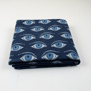 Tissu en coton imprimé bleu indigo, doux et respirant, pour robes, rideaux et travaux manuels - Product Image 1