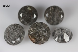Piedras preciosas sueltas de forma redonda facetadas de rutilo negro natural Tamaño calibrado - Product Image 4