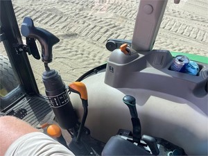 Tracteur utilitaire d'occasion 2020 JD 5055E à prix abordable en très bon état prêt à être expédié - Product Image 6