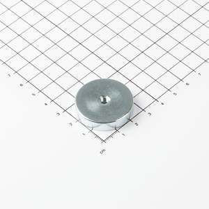Gripper piatto in neodimio Ø32x7mm con filettatura interna - Product Image 1