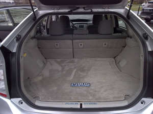 Voiture d'occasion de qualité et abordable, Toyota Prius P-lug 2012, conduite à gauche - Product Image 6