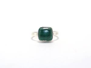Vente en gros de bijoux en malachite naturelle Bague en argent sterling massif 925 Bagues en malachite Spéciales de haute qualité Bagues en malachite et pierres précieuses - Product Image 3