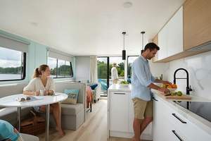 UBI 146 Maison flottante en aluminium sur ponton, maison flottante personnalisée, villa, résidence, maison de loisirs préfabriquée de luxe, 6 LIT, 14,6M - Product Image 4