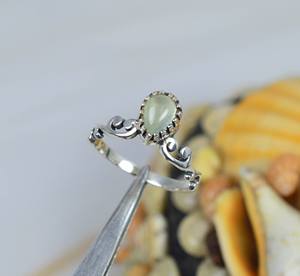 แหวนเงินสเตอร์ลิง925แข็งดีไซน์ไม่เหมือนใครพร้อมลูกแพร์สีเขียวประดับอัญมณีอัญมณีชั้นดีของขวัญสำหรับผู้หญิง - Product Image 3