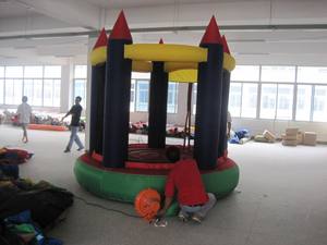 Château gonflable en nylon pour enfants pour parc d'aventure et garderie Activité de plein air pleine de plaisir - Product Image 4