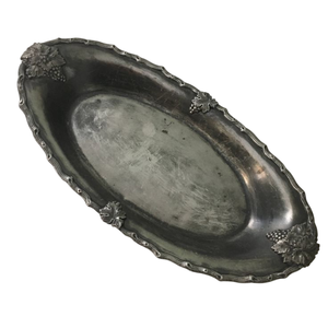 Bandeja de Servicio de Vajilla a Precio Competitivo, Bandejas de Servicio de Diseño de Metal Hechas a Mano en India para Uso en el Hogar, Hoteles y Restaurantes, en Oferta - Product Image 1