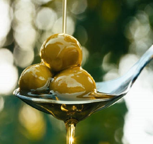 สีเขียว