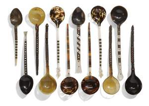 Ensemble de couverts durables faits à la main de qualité supérieure avec une longue poignée, cuillère et fourchette en corne polie, non toxique, écologique pour la salle à manger et les cadeaux - Product Image 2