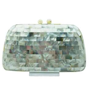 TIMELESS CRAFT Pochette géométrique moderne artisanale en nacre pour femmes, élégante, écologique, taille personnalisée, sacs à bandoulière, soirée - Product Image 3