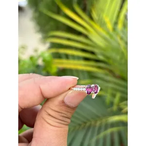 Bague en argent 925 avec grenat rhodolite, sertissage tendance en or rose et plaqué rhodium 18 carats, certifiée CMA, en titane - Product Image 4