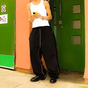 Pantalones Deportivos Personalizados para Hombre, Estampado de Rayas, Estilo Holgado, Pantalones Deportivos Casuales de Felpa 100% Algodón para Unisex - Product Image 2