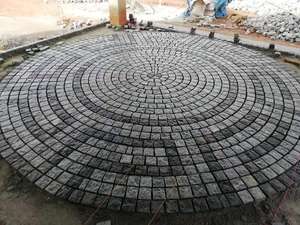 Pierre carrée naturelle taillée à la main pour l'aménagement paysager de jardin, utilisée comme galets et galets - Product Image 5