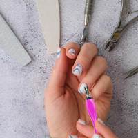 Services de soins des pieds Pousse-ongles en acier inoxydable de qualité supérieure avec expertise en gel acrylique et en ongles naturels Option jetable