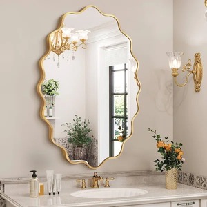 Miroir mural carré doré à bords festonnés, style Art Déco vintage, cadre en métal ondulé pour salle de bain, coiffeuse, salon, mariage - Product Image 5