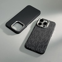 Coque de téléphone portable ultra-fine en PC rigide avec texture carbone en fibre d'aramide, chargement magnétique, antichoc et protection d'appareil photo pour
