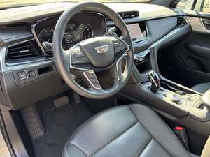 2023 C a d i l a c XT5 Premium Luxury AWD USADO - Product Image 6
