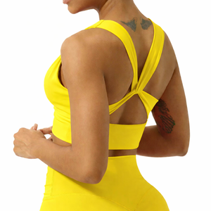 เสื้อชั้นในกีฬาแบบไร้ตะเข็บสำหรับผู้หญิงไซส์ใหญ่ ผลิตตามสั่ง ขายส่ง ทำจากไนลอนผสมสแปนเด็กซ์ ระบายอากาศได้ดี น้ำหนักเบา - Product Image 1