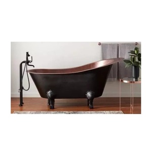 Baignoire en cuivre sur pied de style antique de qualité exportable pour accessoires de salle de bain disponibles à la vente - Product Image 1