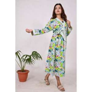 Robe Kimono Modal en Satin à Impression Numérique pour Femme, Vêtement de Nuit Léger, Vêtements de Détente Doux, Robe Élégante Faite à la Main - Product Image 3