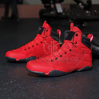 Chaussures de boxe professionnelles avec semelle extérieure en caoutchouc non marquant Chaussures de boxe avec ajustement ergonomique pour le confort et la performance