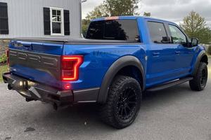 FORD F-150 VELOCIRAP-TOR 2020 EXTREMEMENT PROPRE, 758 CHEVAUX, MOTEUR V8 SURALIMENTÉ, 4X4, PRÊT À LIVRER - Product Image 3