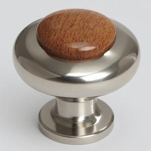 Bouton royal en métal et bois en laiton fabriqué avec des gravures traditionnelles offrant un look premium pour une décoration intérieure intemporelle - Product Image 3