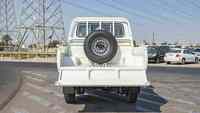 Toyota Land Cruiser d'occasion en parfait état, double cabine, pick-up