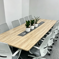 Ensemble de table et chaises de conférence de bureau moderne pour 10 à 12 personnes, table de réunion en bois avec prises électriques