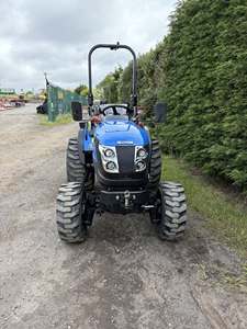 Tractor Compacto Multifuncional Solis 26 SOILS Azul 4WD, Tractor de Jardín con Transmisión por Engranajes, Alto Nivel de Seguridad, Tractor de Ruedas - Product Image 1