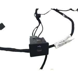 PORT USB FORD Puma Série M1TT-14F014-AC (19>) - Product Image 2
