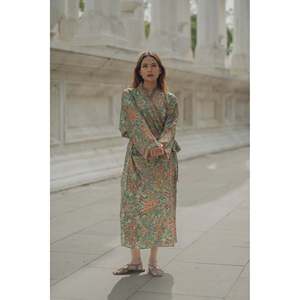 Vestido Kimono de Lujo en Mezcla de Seda, Suave y Transpirable, Largo y Tejido, para Mujer, Ideal para Damas de Honor, Playa, Resort, Ropa de Dormir y Ropa de Estar por Casa - Product Image 2