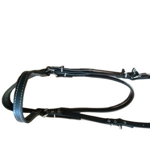 Nuevos Productos Ecuestres, juego de cabestros de caballo negro, hecho personalizado de cabestros de caballo de cuero de búfalo de alta calidad - Product Image 1