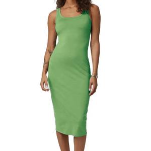 Robe midi confortable à encolure dégagée pour femmes avec soutien-gorge intérieur en tissu doux pour un usage quotidien - Product Image 1