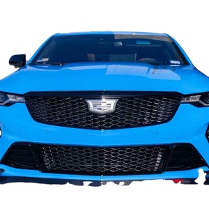 SUV Blackwing Fleetwood 2024, boîte automatique, moteur essence >8L, véhicule d'occasion, intérieur cuir foncé, R18, conduite à gauche - Product Image 1