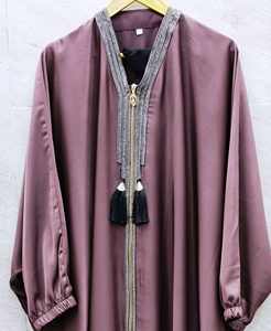 Ropa musulmana tradicional de mujer modesta elegante islámica con cremallera abierta frontal estilo Abaya Dubai-accesorio incluido - Product Image 1