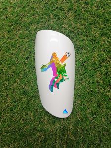 Equipo de protección de jugador de fútbol masculino de alto nivel Tipo 36 Estándares de espinilleras especialmente diseñados - Product Image 3