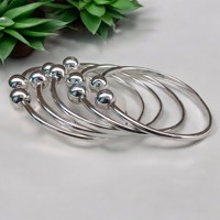 Brazalete Bohemio Hecho a Mano en Plata de Ley 925 con Diseño Martillado Apilable para Mujer, Alta Calidad, Certificado IGI, Regalo de Aniversario de Bodas